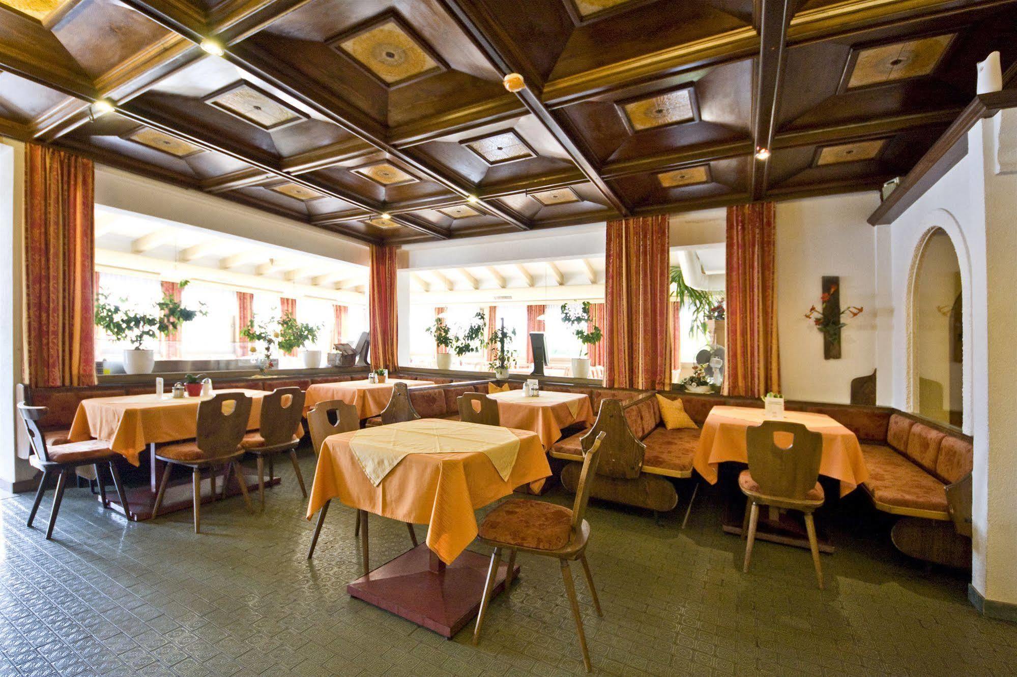 Hotel Hohe Tauern Matrei in Osttirol Exterior foto