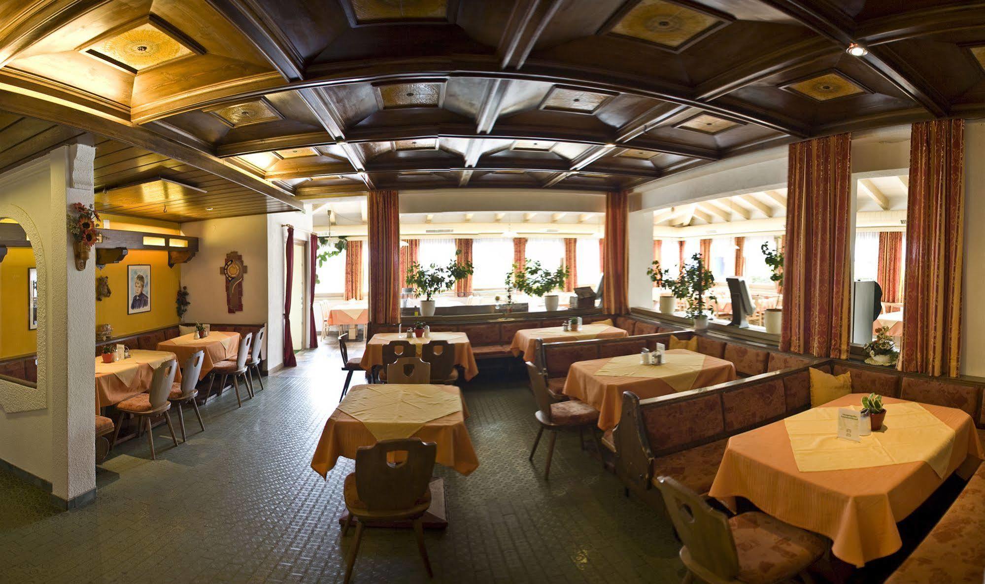 Hotel Hohe Tauern Matrei in Osttirol Exterior foto